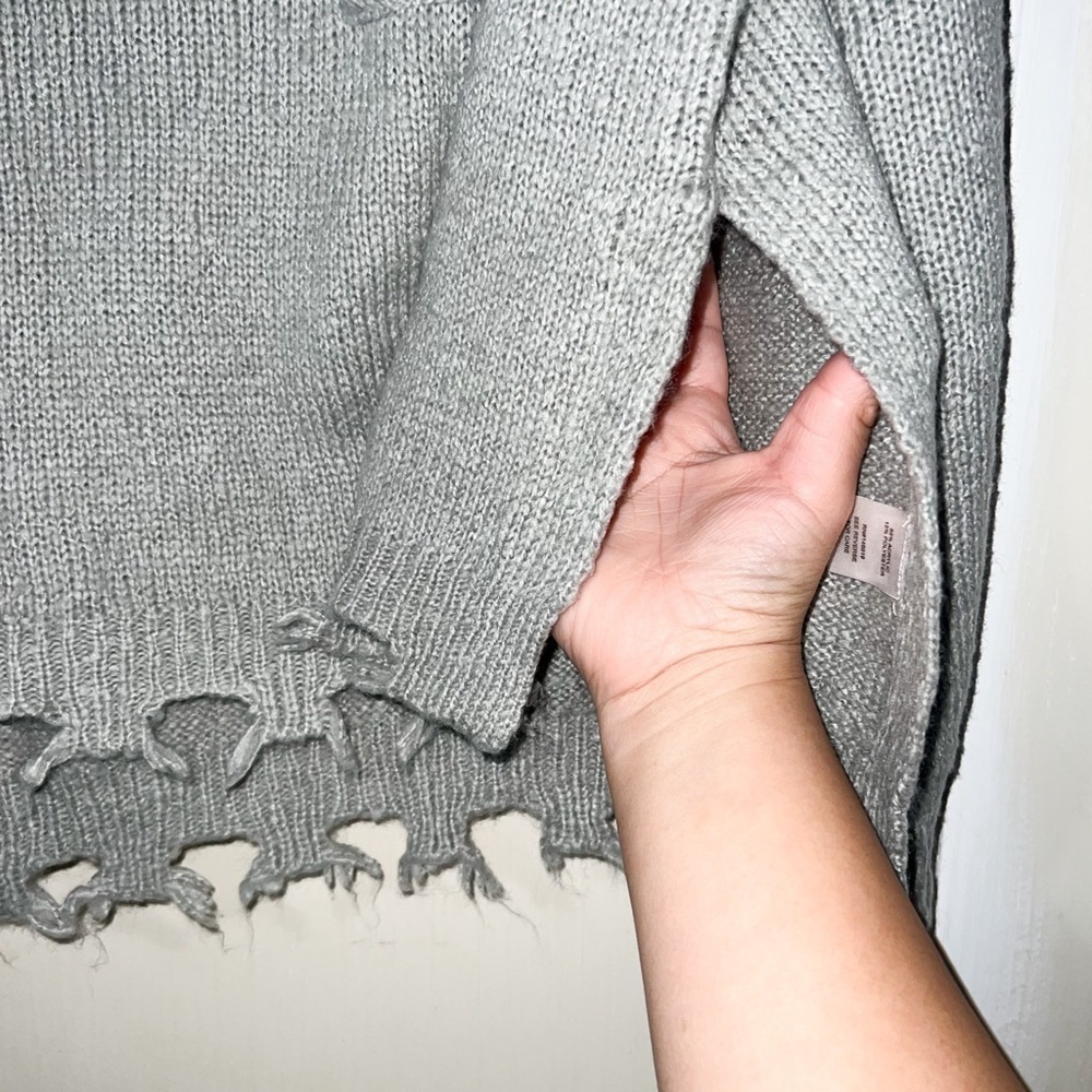 Freshman 1996 Wide Neck Distressed Knit Sweater - Gray, Size M - Picture 5 of 12